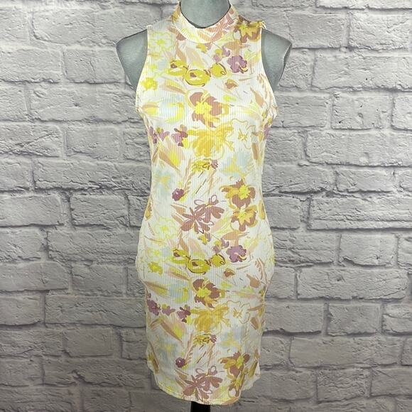 NWT Ted Baker ribbed floral bodycon dress - Picture 2 of 10